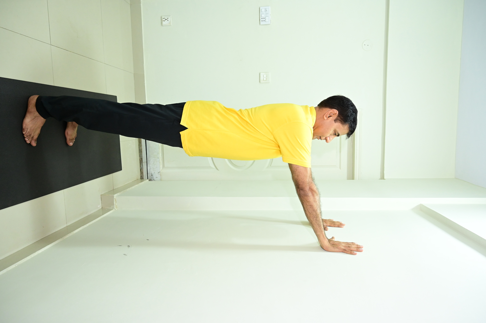 Lifting of Knee Joint with Pillow